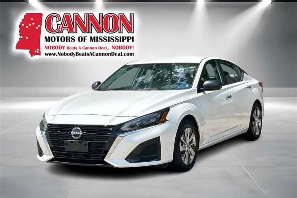 2024 Nissan Altima 2.5 S photo 1