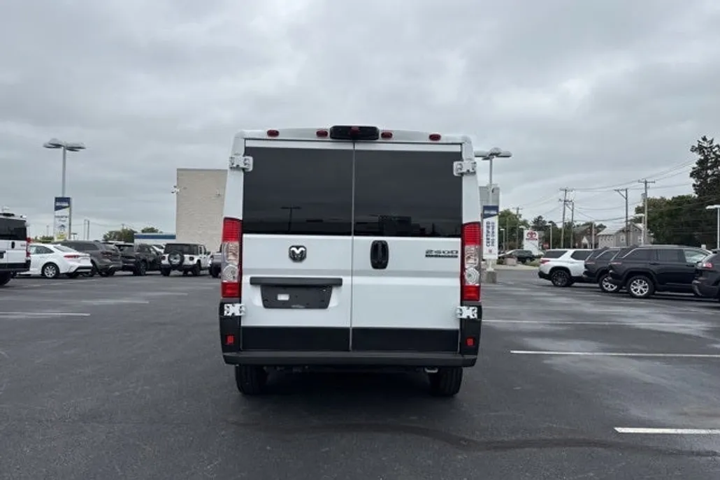 2023 Ram ProMaster 2500 Base Cargo Van photo 1