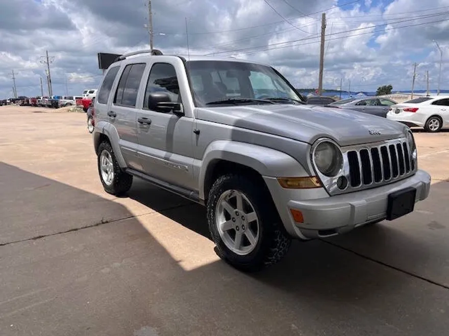 2006 Jeep Liberty Limited photo 1