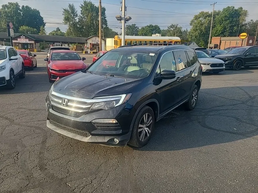 2017 Honda Pilot EX-L photo 1