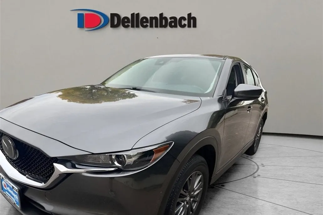 2021 Mazda CX-5 Touring photo 1