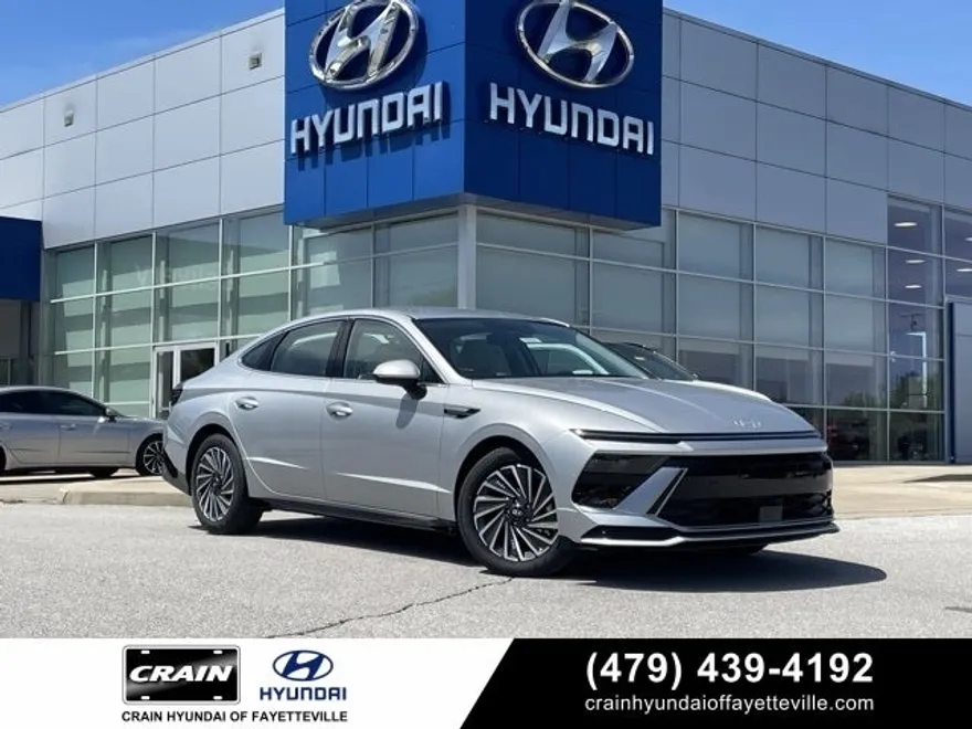 2025 Hyundai Sonata Hybrid SEL photo 1