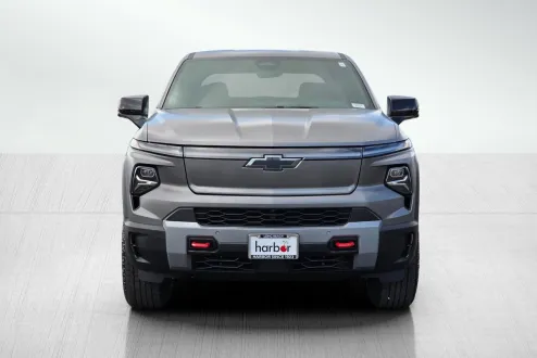 2026 Chevrolet Silverado EV Trail Boss photo 2