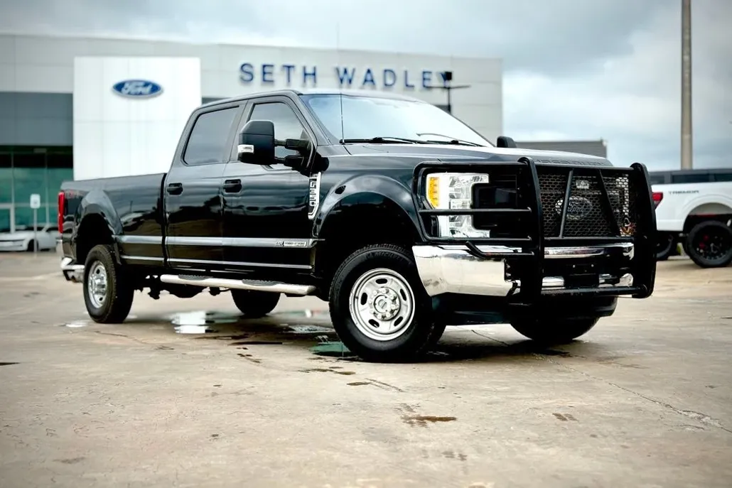 2017 Ford F-350 photo 1