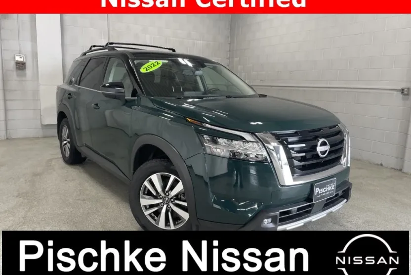 2022 Nissan Pathfinder SL photo 1