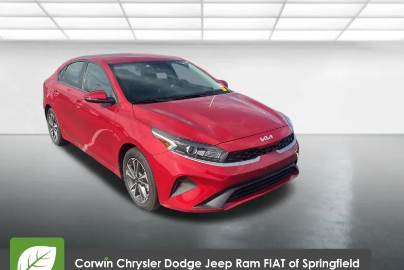 2024 Kia Forte LXS photo 1