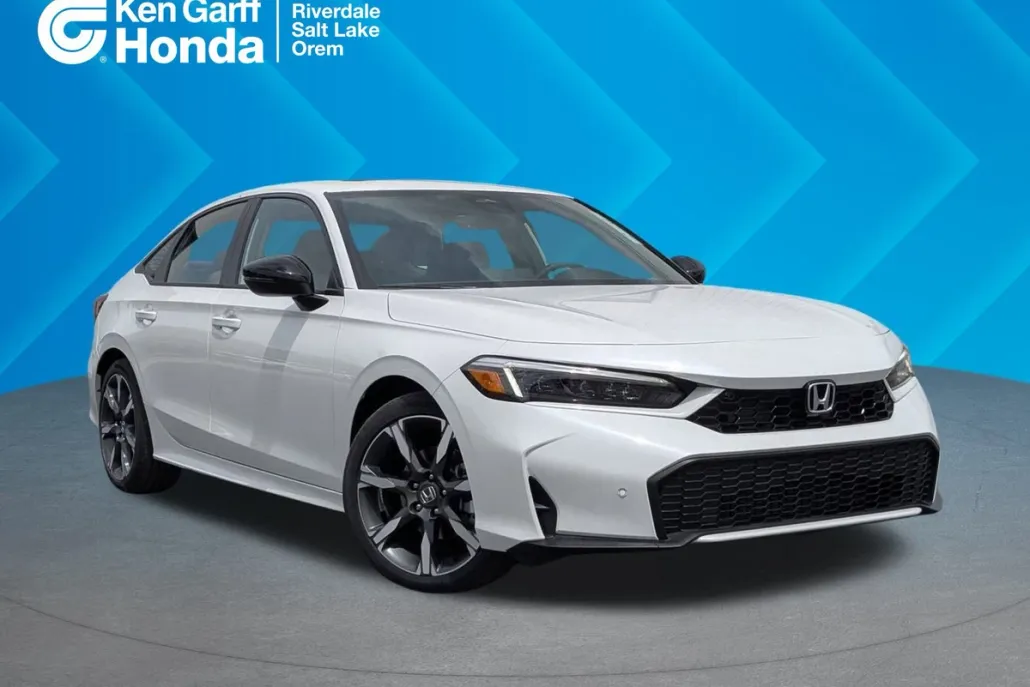 2025 Honda Civic Hybrid Sport Touring photo 1
