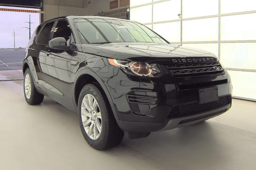 2016 Land Rover Discovery Sport SE photo 1