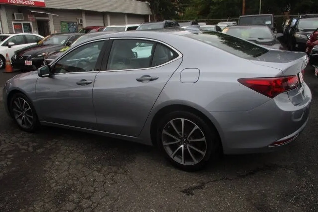 2016 Acura TLX SH-AWD Advance photo 1