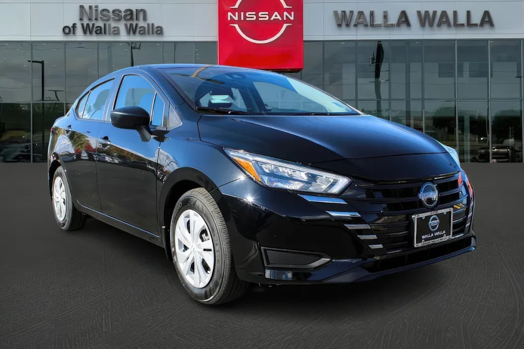 2025 Nissan Versa S photo 1