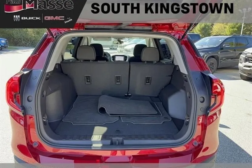 2024 Gmc Terrain SLE photo 1