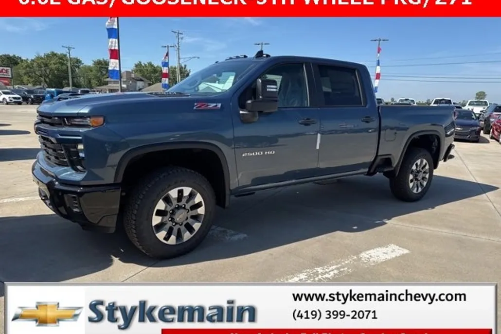 2026 Chevrolet Silverado 2500HD Custom photo 1