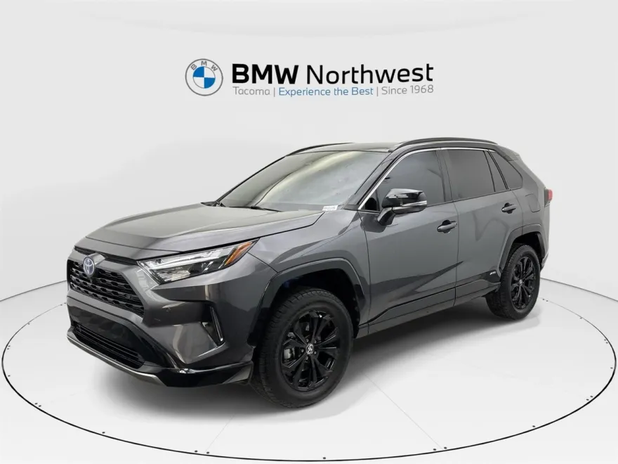 2022 Toyota RAV4 Hybrid XSE photo 1