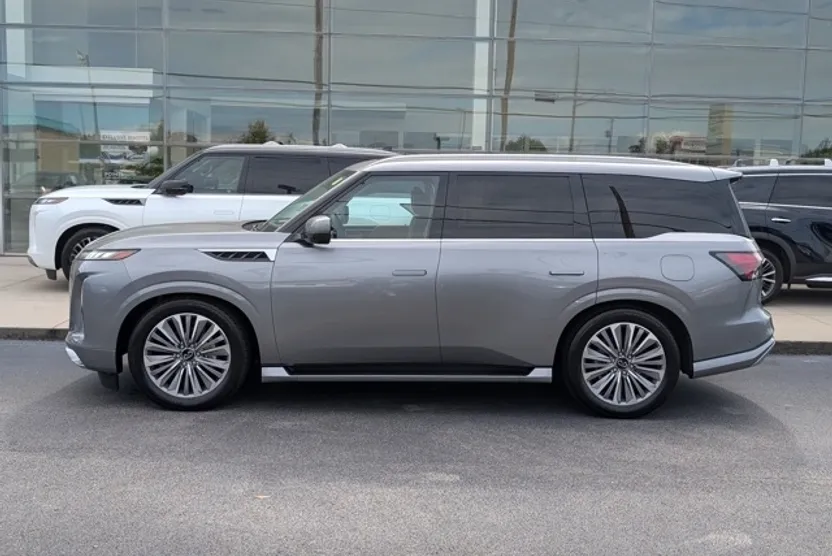 2025 Infiniti QX80 Sensory photo 1
