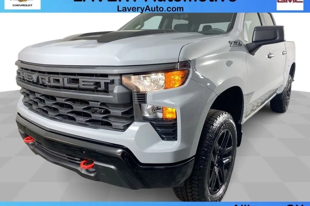 2025 Chevrolet Silverado 1500 Custom Trail Boss photo 1