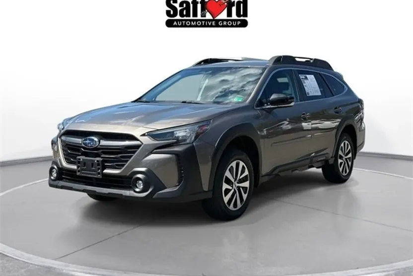 2023 Subaru Outback Premium photo 1