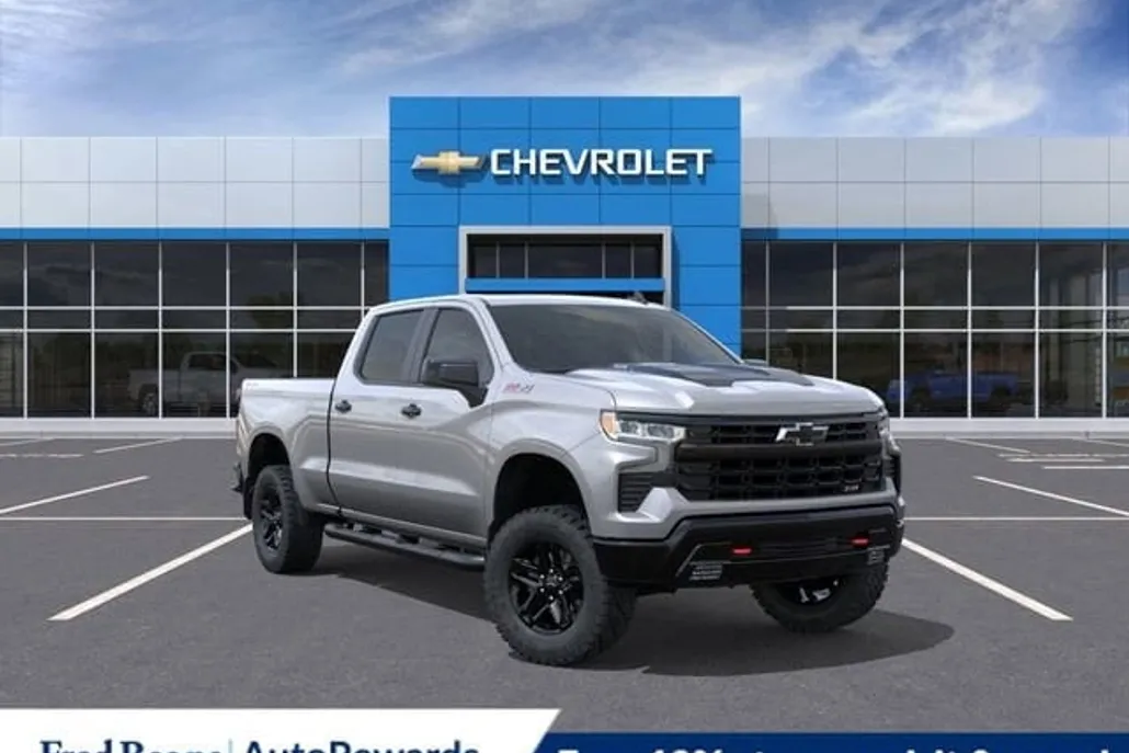 2026 Chevrolet Silverado 1500 LT Trail Boss photo 1