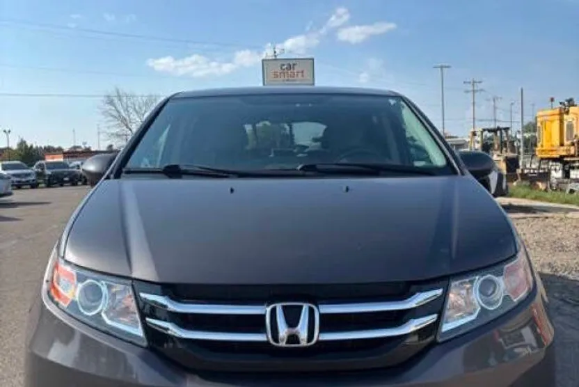 2014 Honda Odyssey EX photo 1
