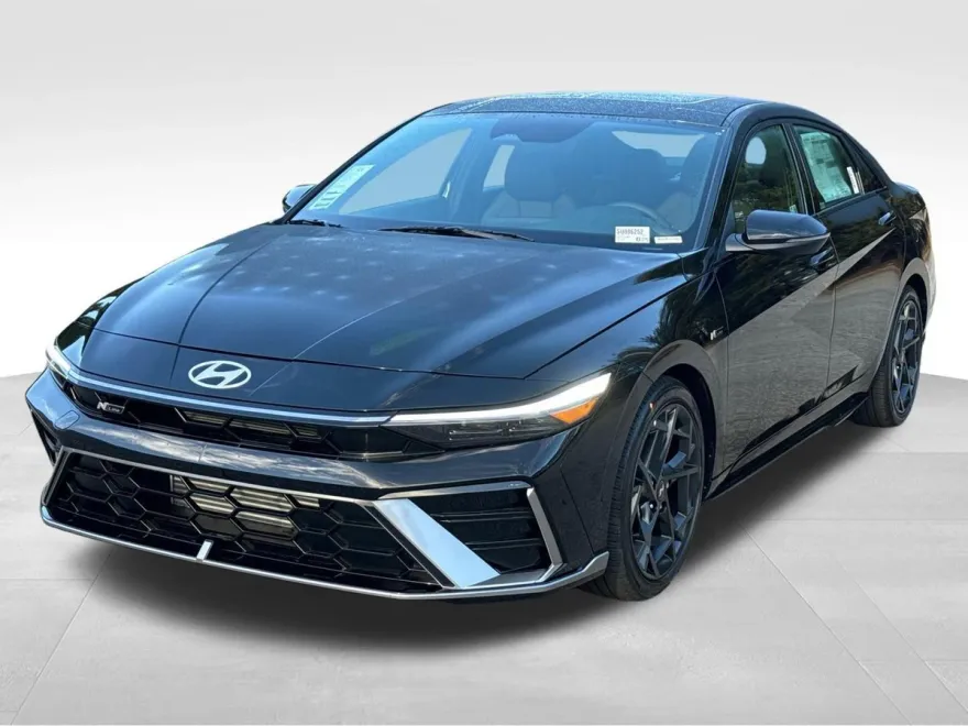2025 Hyundai Elantra N Line photo 1