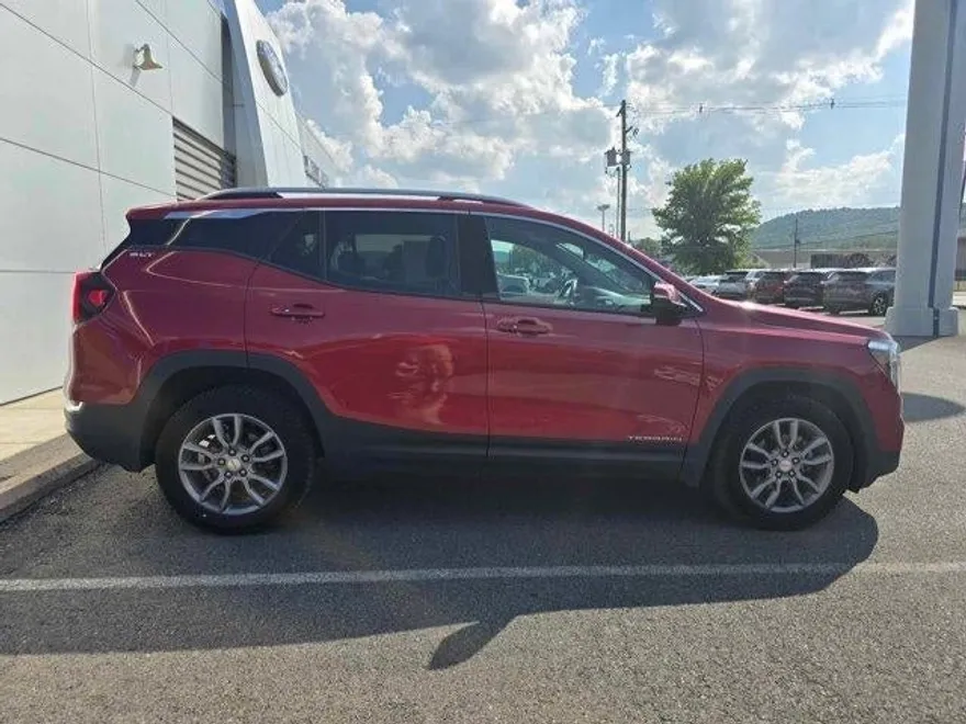2022 Gmc Terrain SLT photo 1