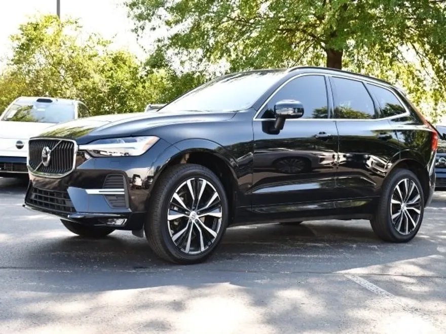 2023 Volvo XC60 B5 Core photo 1