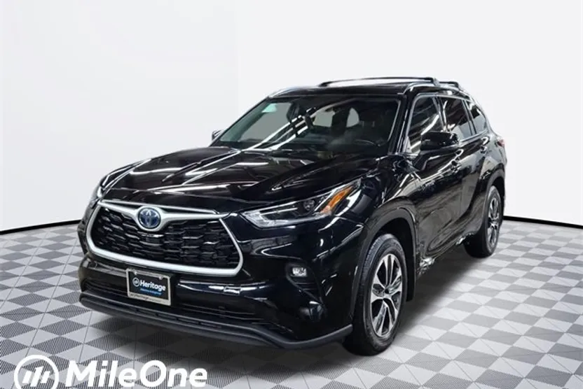 2021 Toyota Highlander Hybrid XLE Sport photo 1