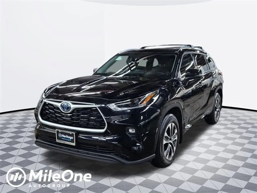 2021 Toyota Highlander Hybrid XLE Sport photo 1