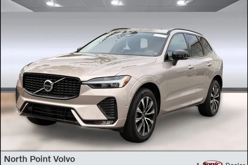 2025 Volvo XC60 B5 Plus photo 1