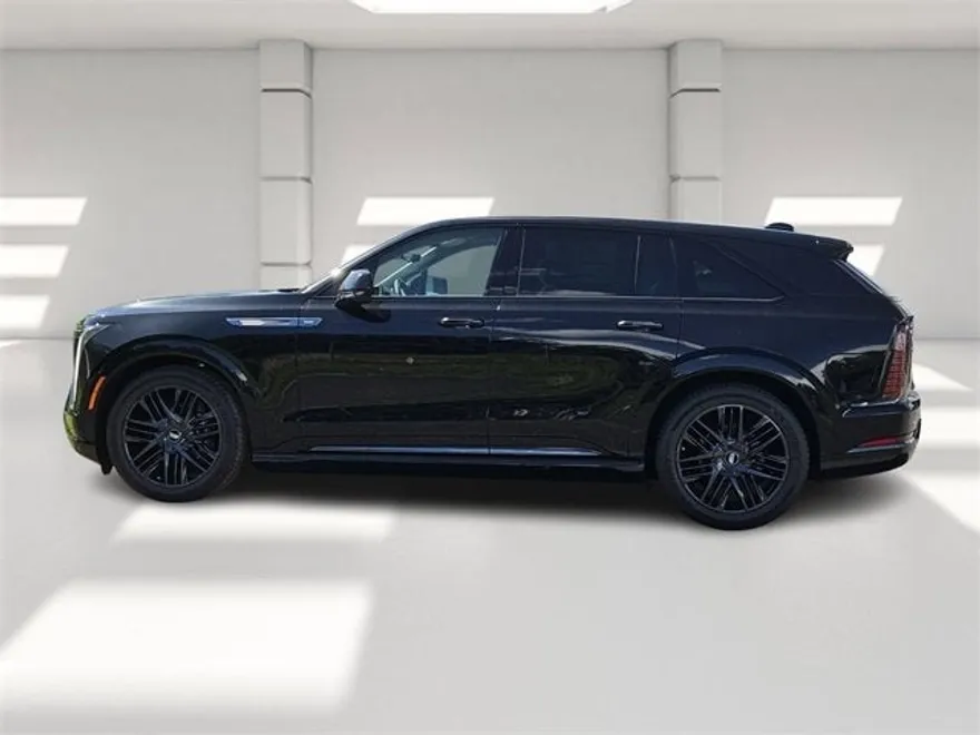 2025 Cadillac Escalade IQ Sport photo 1