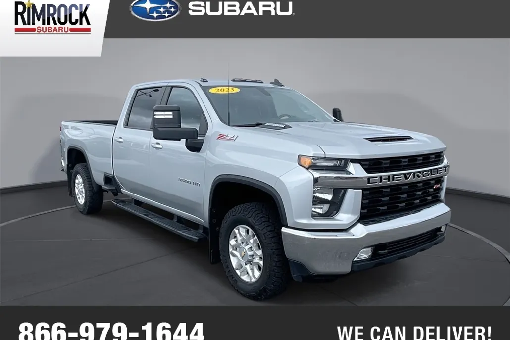 2023 Chevrolet Silverado 3500HD LT photo 1