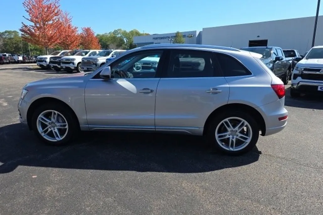 2016 Audi Q5 2.0T Premium photo 1