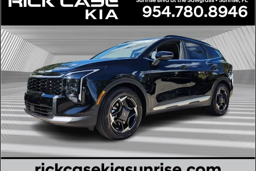 2026 Kia Sportage EX photo 1