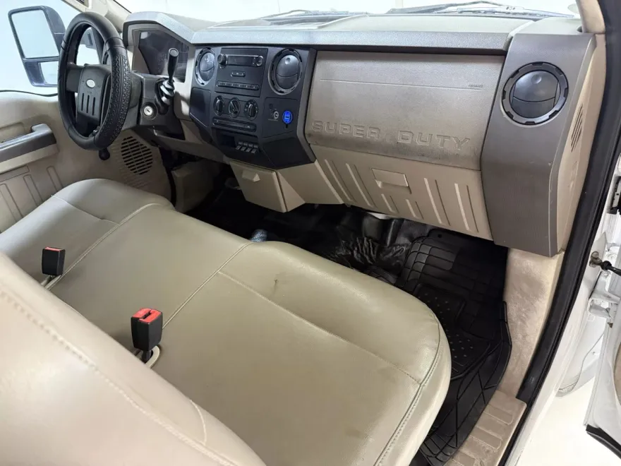 2008 Ford F-350 photo 1
