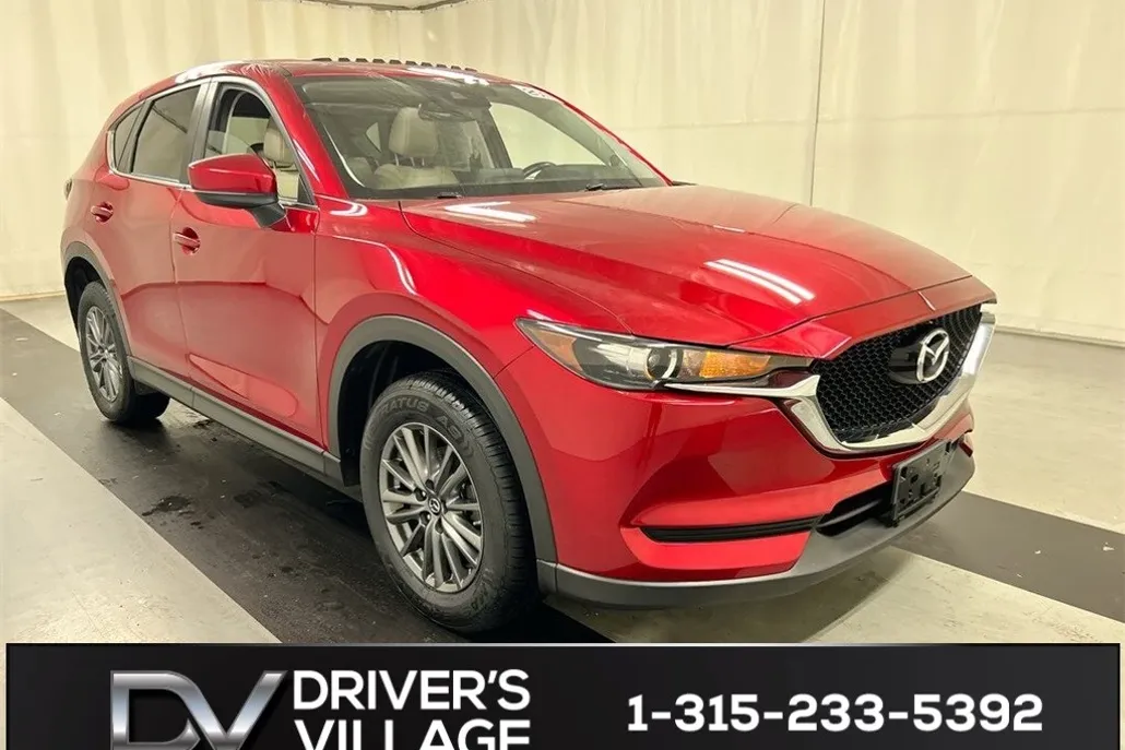 2017 Mazda CX-5 Touring photo 1