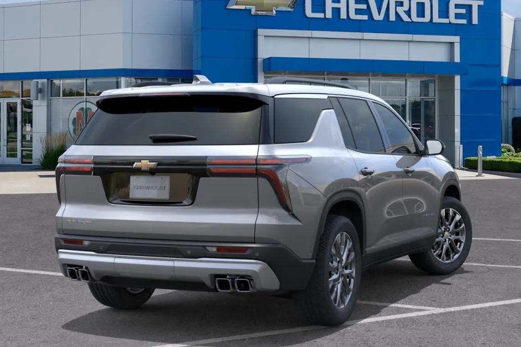 2025 Chevrolet Traverse photo 1