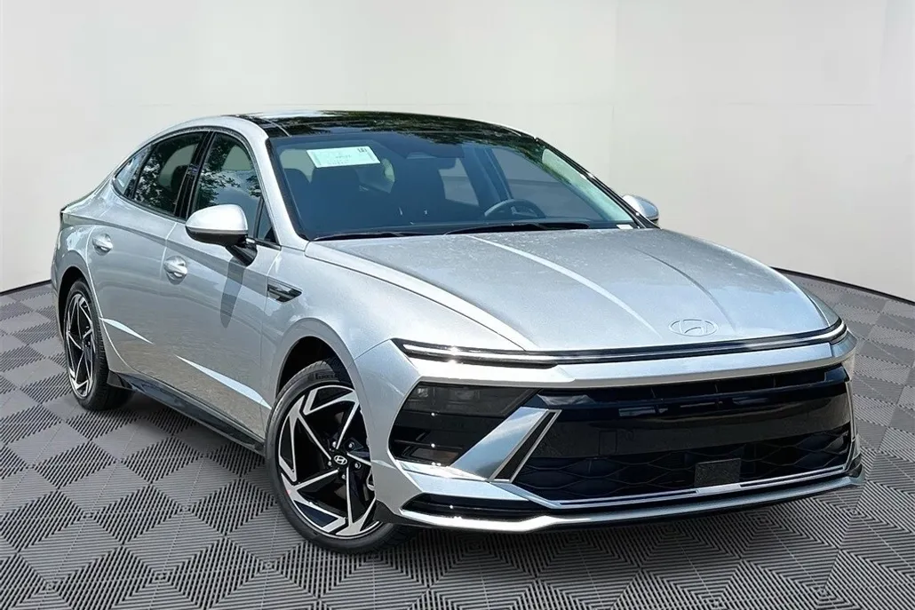 2025 Hyundai Sonata SEL Convenience photo 1