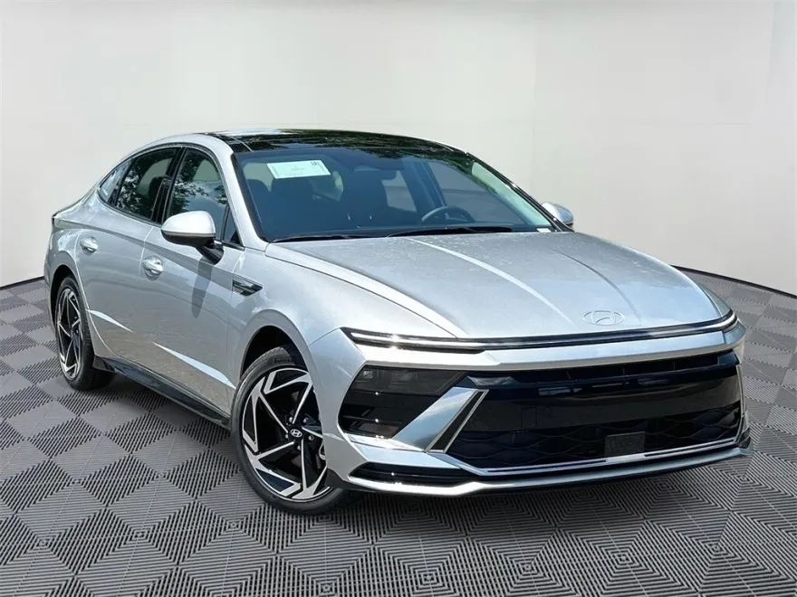 2025 Hyundai Sonata SEL Convenience photo 1