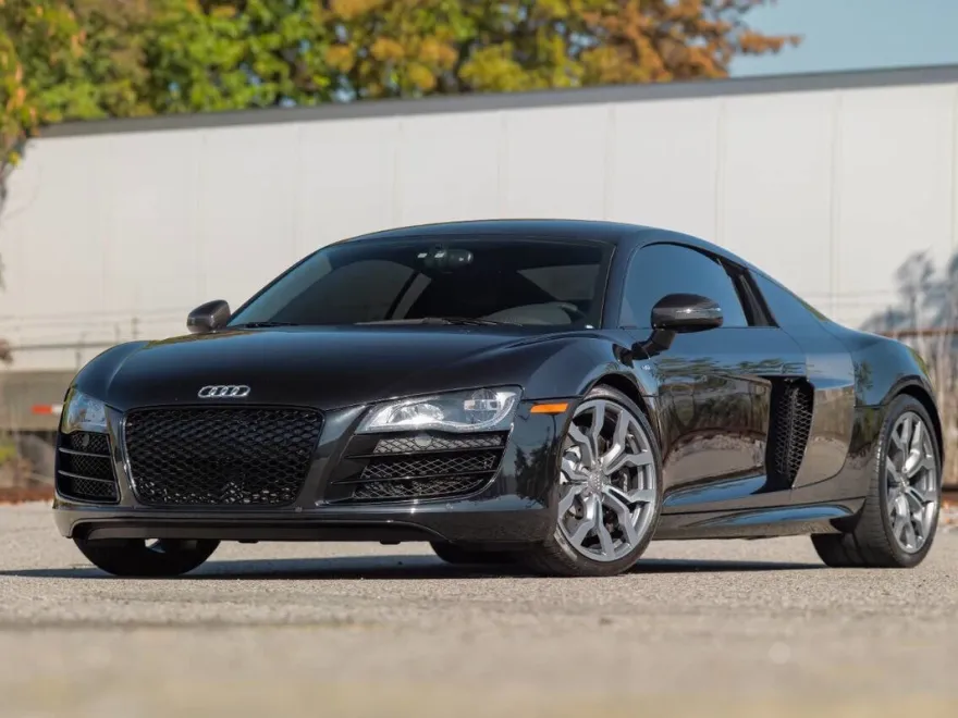 2012 Audi R8 5.2 Coupe photo 1