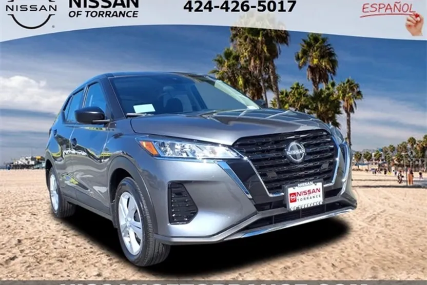 2025 Nissan Kicks Play S photo 1