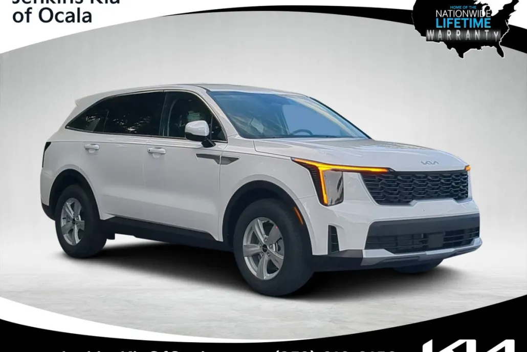 2026 Kia Sorento LX photo 1