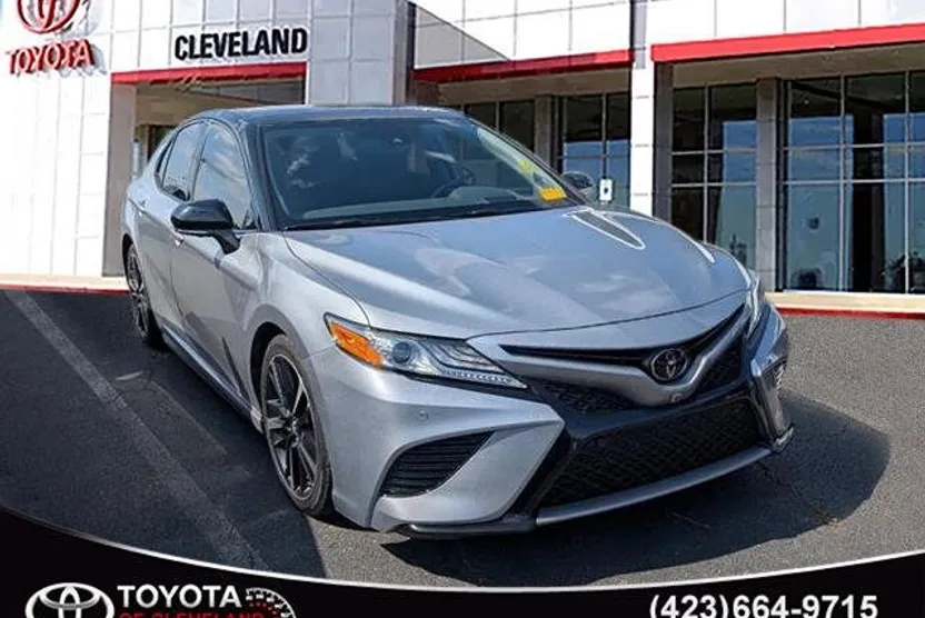 2020 Toyota Camry XSE V6 photo 1