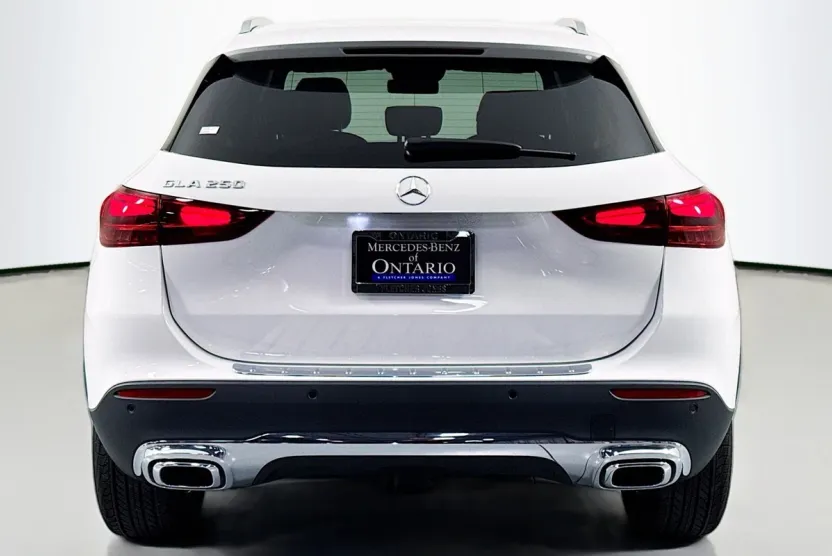 2025 Mercedes Benz GLA 250 photo 1