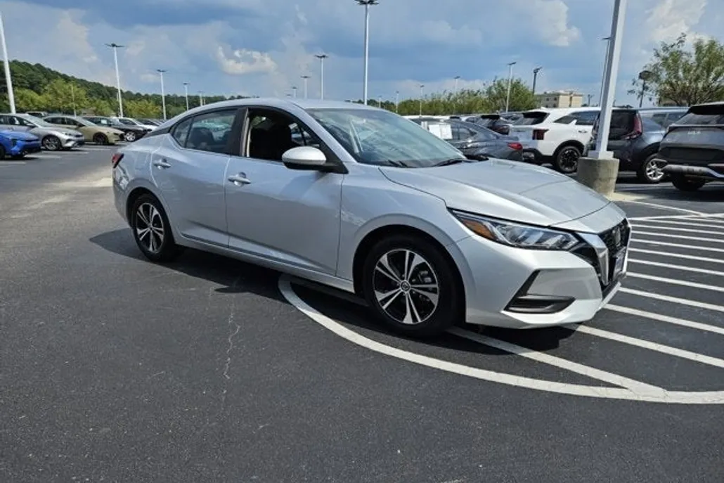 2023 Nissan Sentra SV photo 1