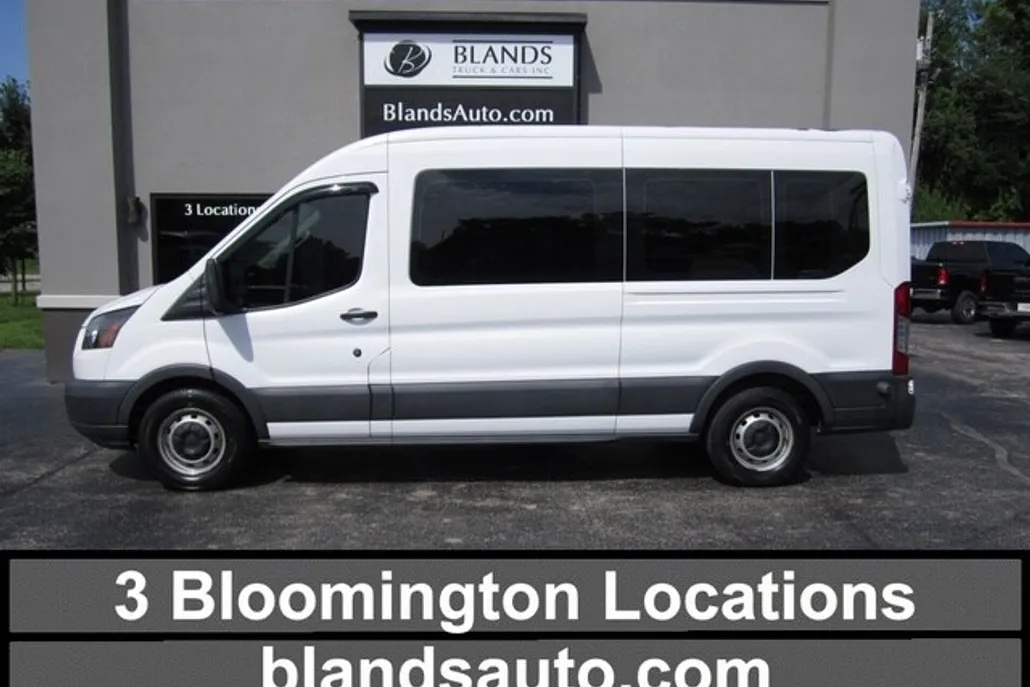 2017 Ford Transit photo 1