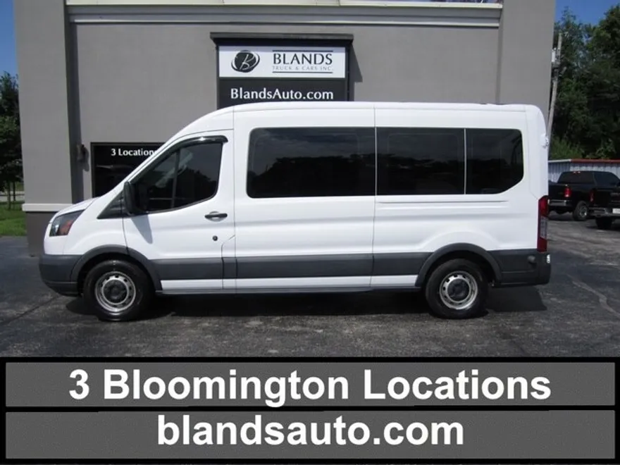 2017 Ford Transit photo 1