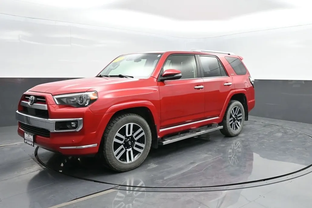 2021 Toyota 4Runner Limited photo 1