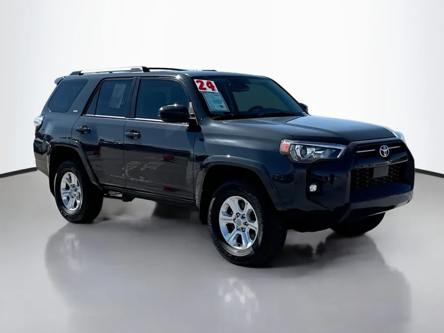 2024 Toyota 4Runner SR5 photo 1