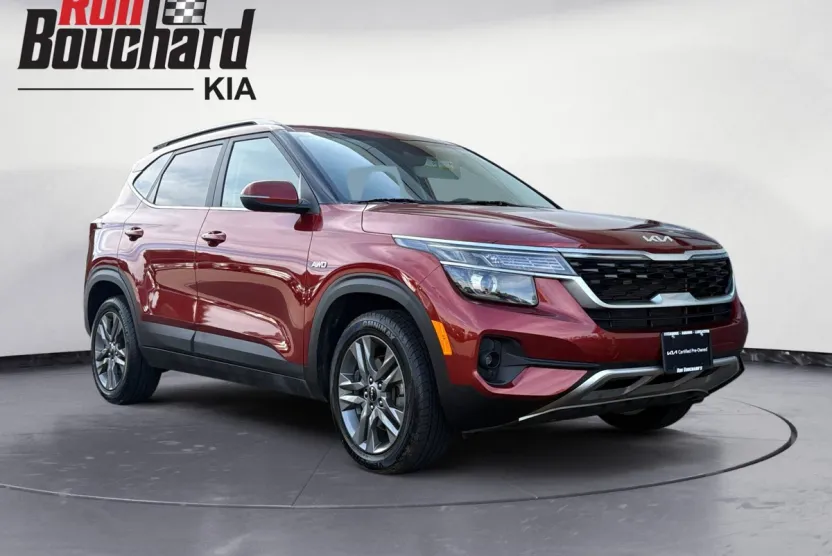 2023 Kia Seltos S photo 1