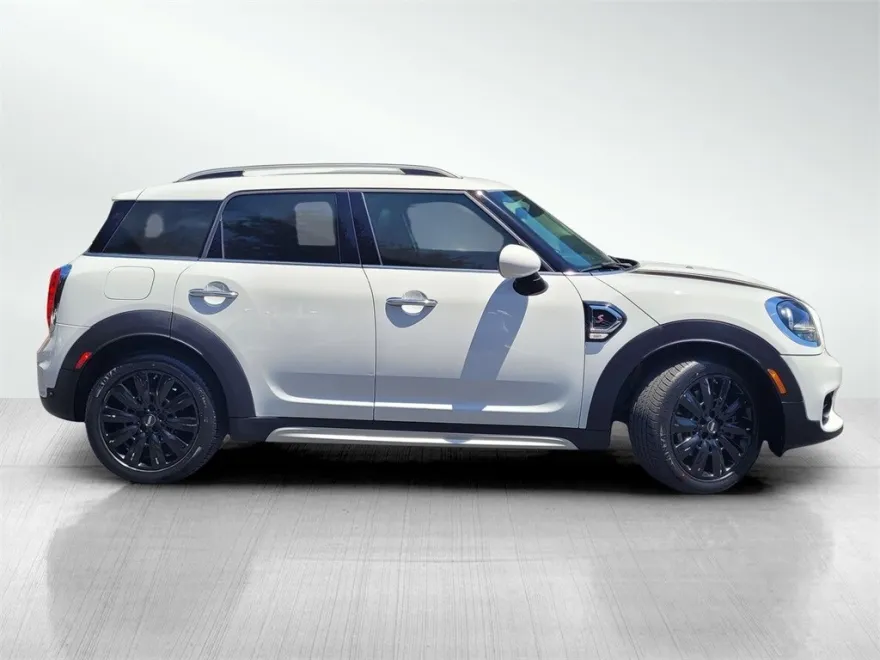 2019 Mini Countryman S photo 1