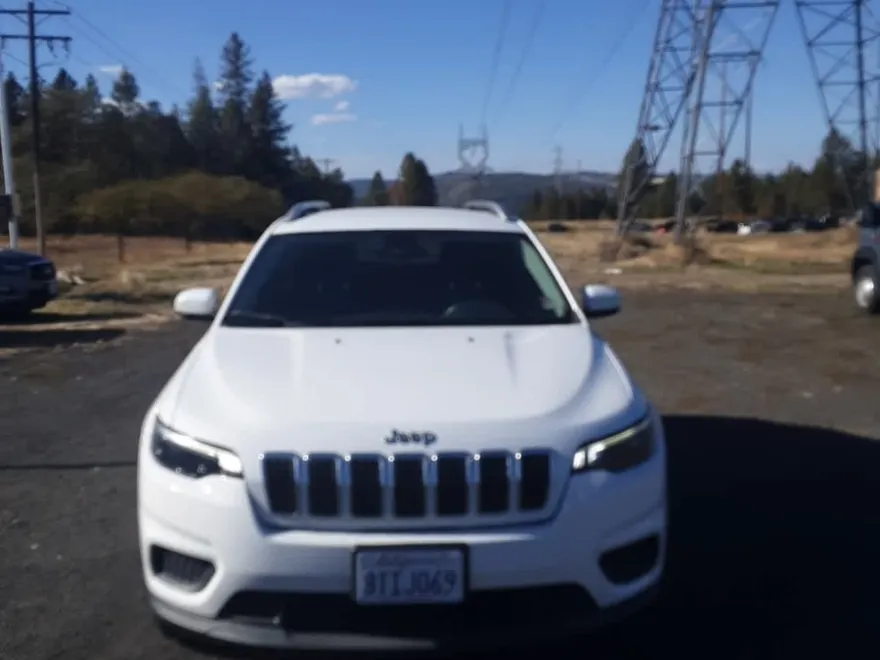 2020 Jeep Cherokee Latitude photo 1